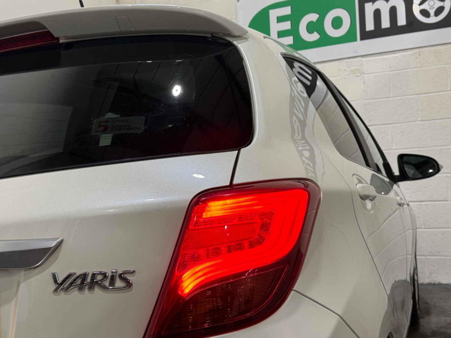 Used Toyota Yaris 2014 for sale - 77320191: Photo 40