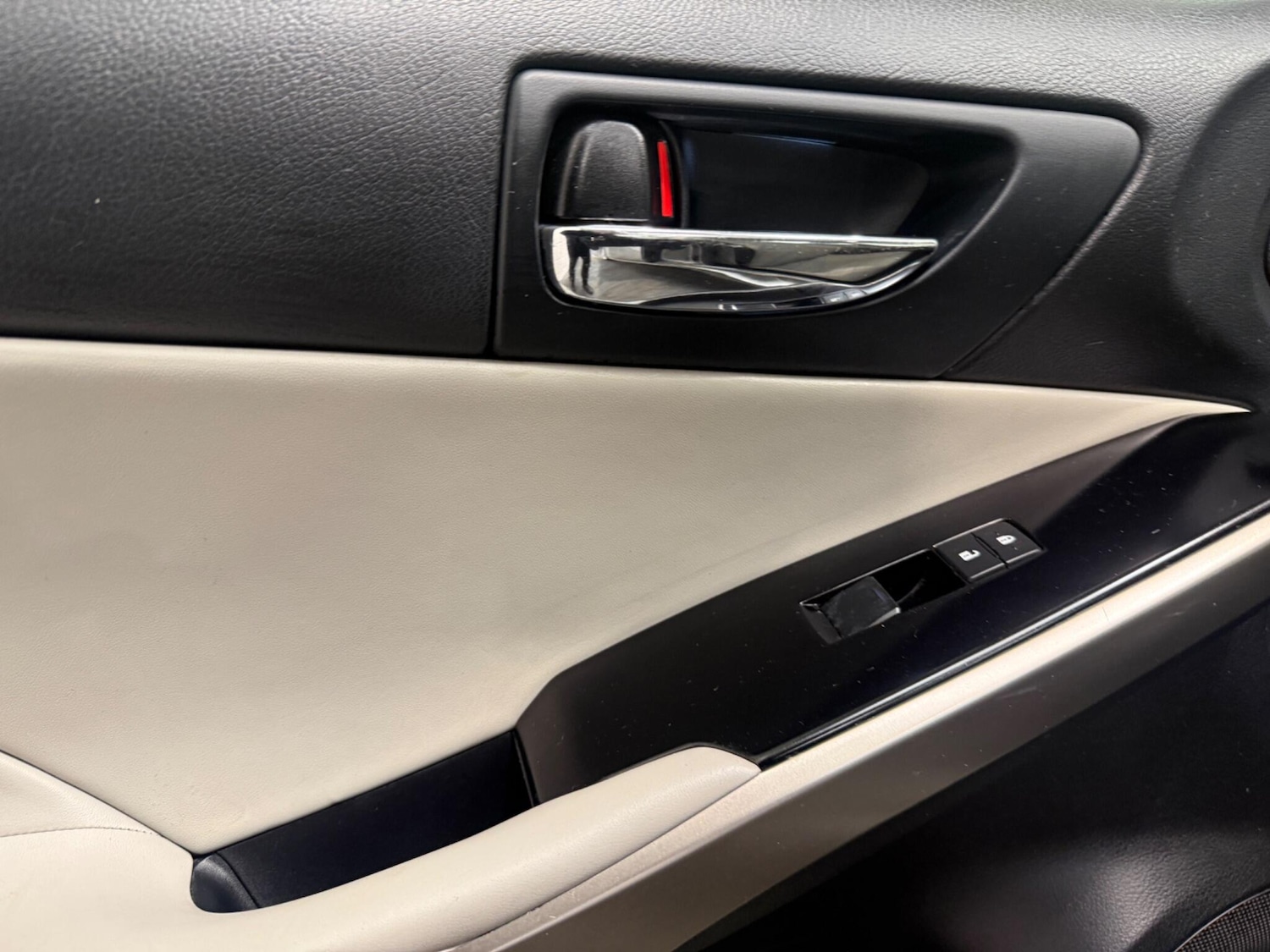 Used Lexus IS 2014 for sale - 78099855: Photo 33