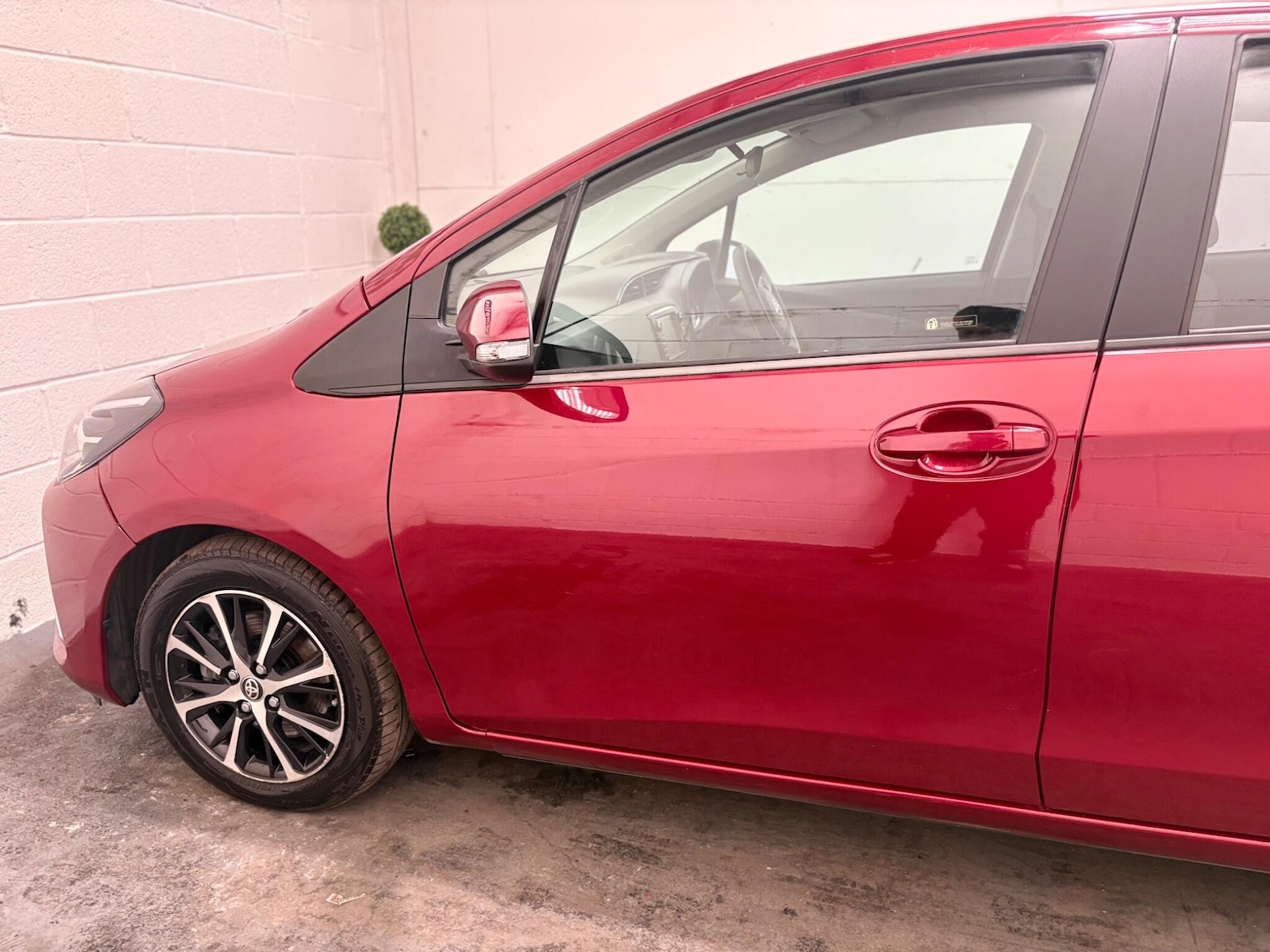 Used Toyota Yaris for sale - 78057635: Photo 16