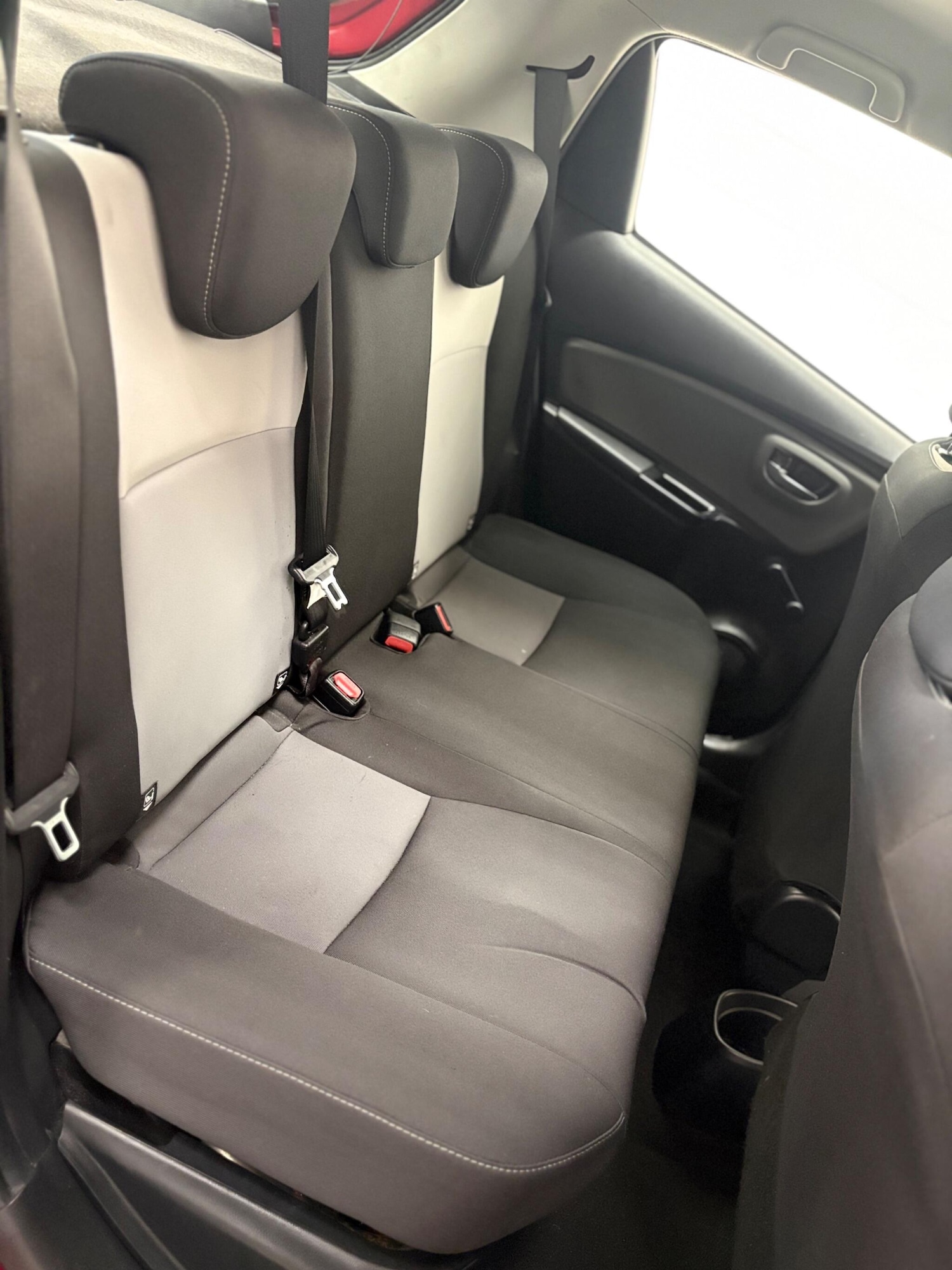 Used Toyota Yaris for sale - 78057635: Photo 30