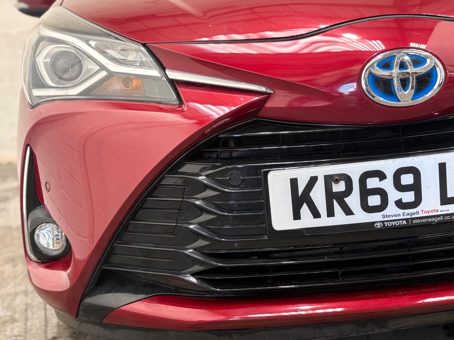 Used Toyota Yaris for sale - 78057635: Photo 8