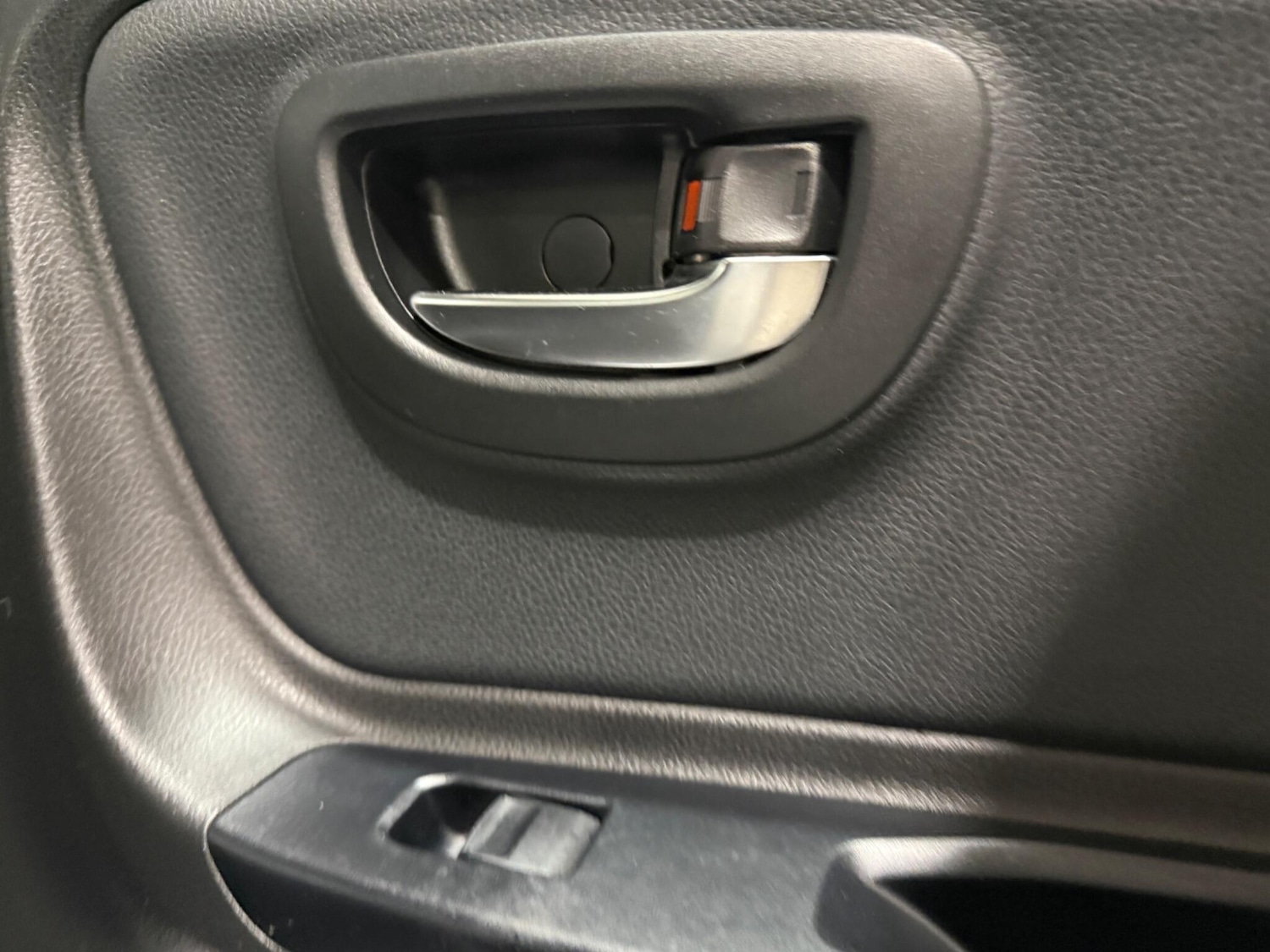 Used Toyota Yaris 2014 for sale - 77202952: Photo 31