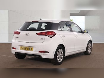 Used Hyundai i20 2016 for sale - 79573165: Photo