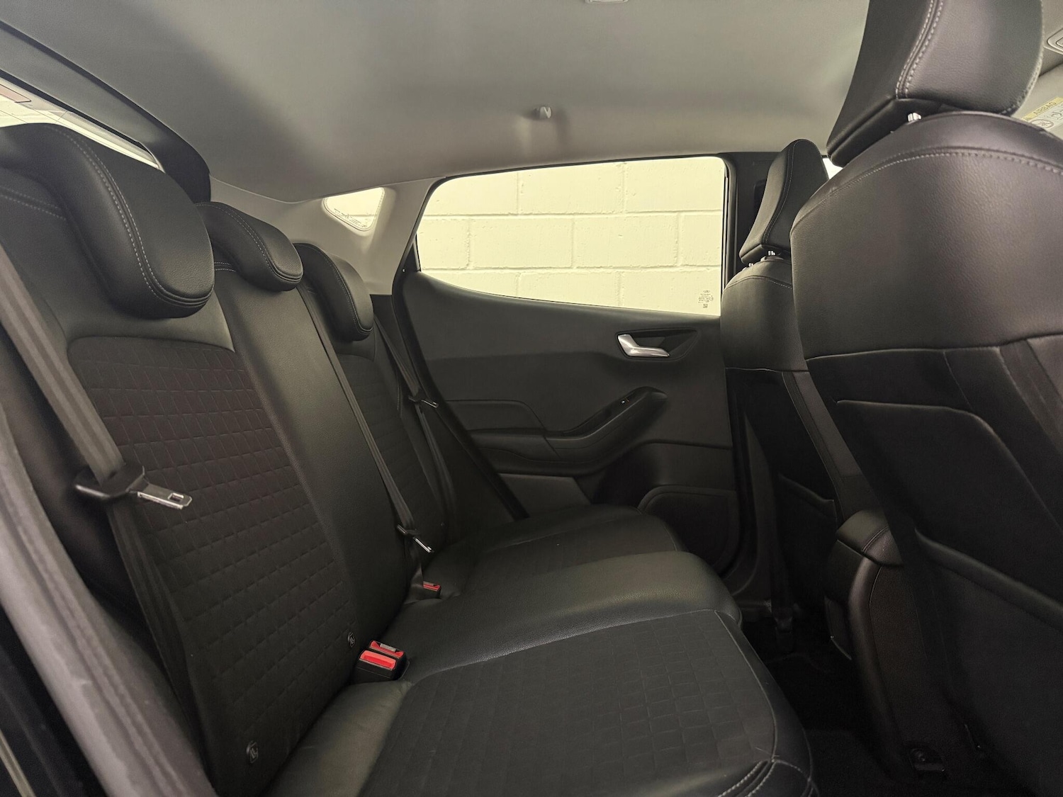 Used Ford Fiesta 2019 for sale - 77101961: Photo 32