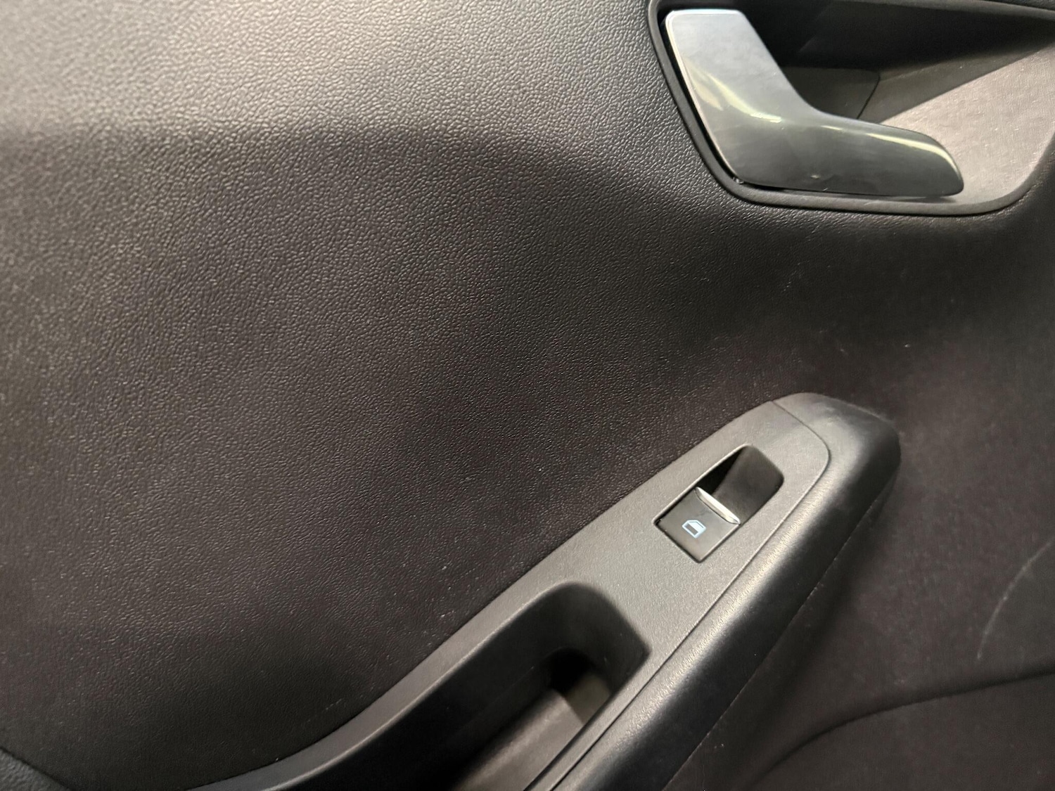 Used Ford Fiesta 2019 for sale - 77101961: Photo 41