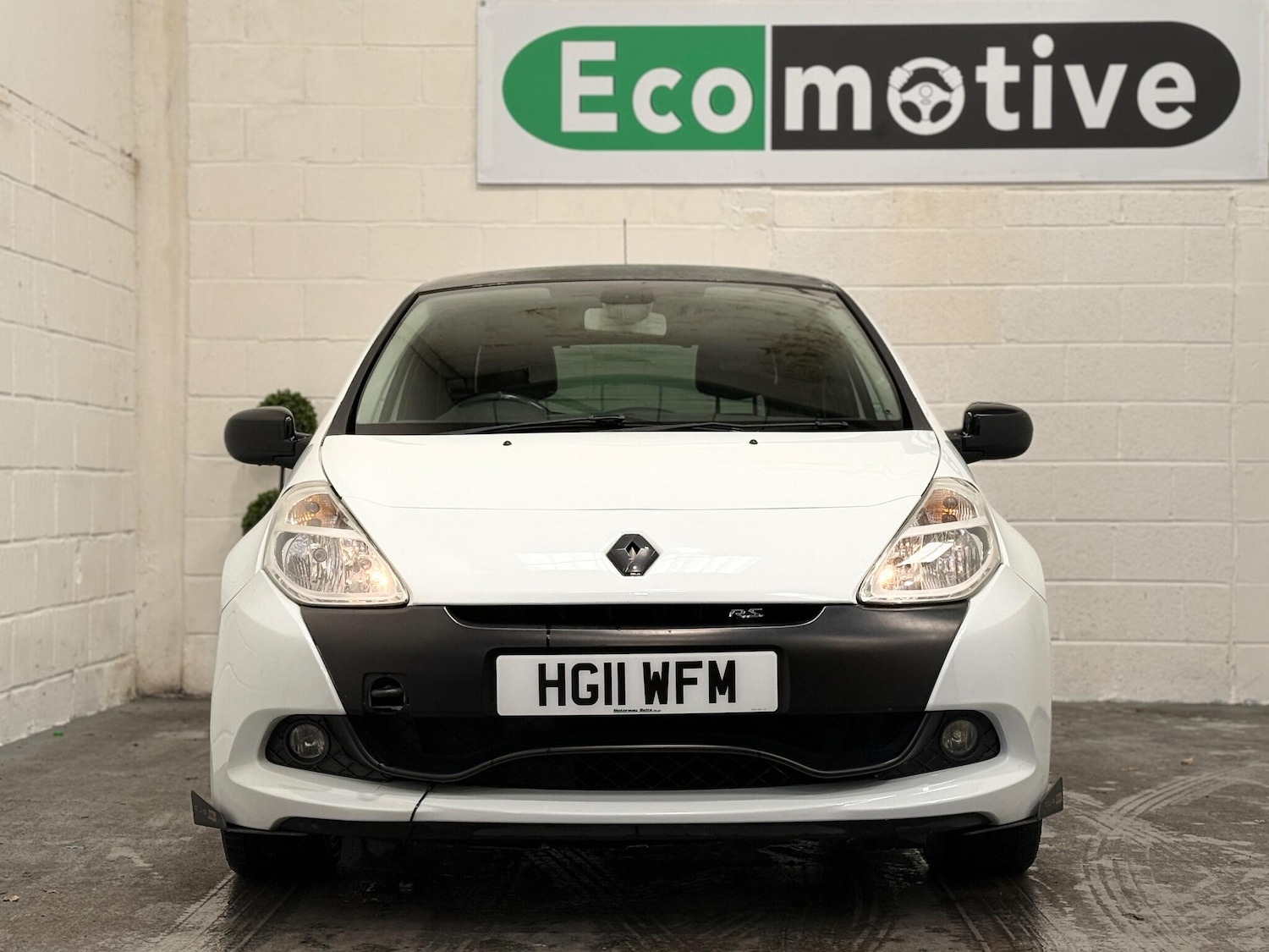 Used Renault Clio for sale - 76538343: Photo 2