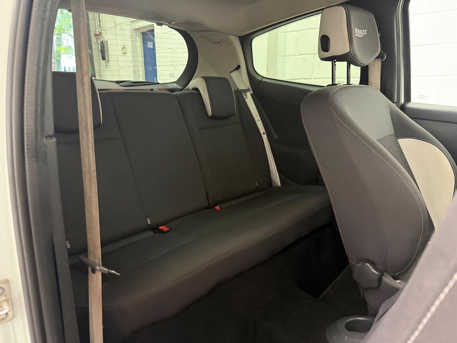 Used Renault Clio for sale - 76538343: Photo 22