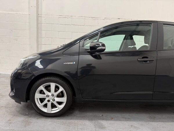 Used Toyota Yaris 2014 for sale - 76020804: Photo 10