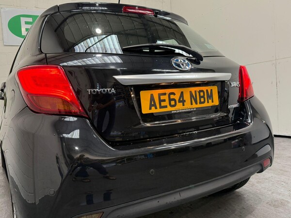 Used Toyota Yaris 2014 for sale - 76020804: Photo 17