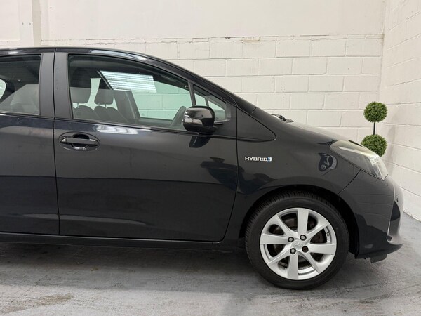 Used Toyota Yaris 2014 for sale - 76020804: Photo 21