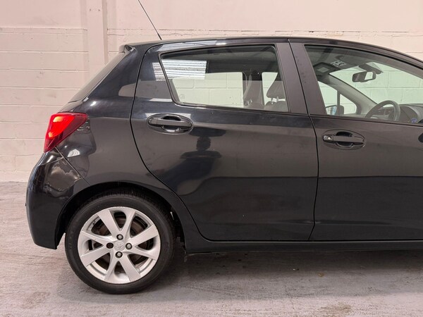Used Toyota Yaris 2014 for sale - 76020804: Photo 22