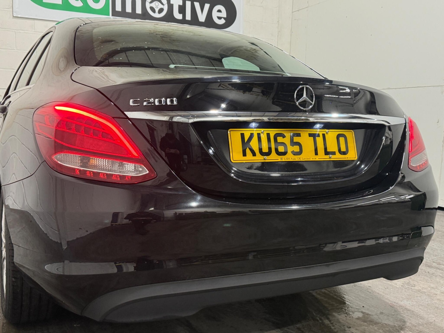 Used Mercedes-Benz C Class 2015 for sale - 77509876: Photo 11