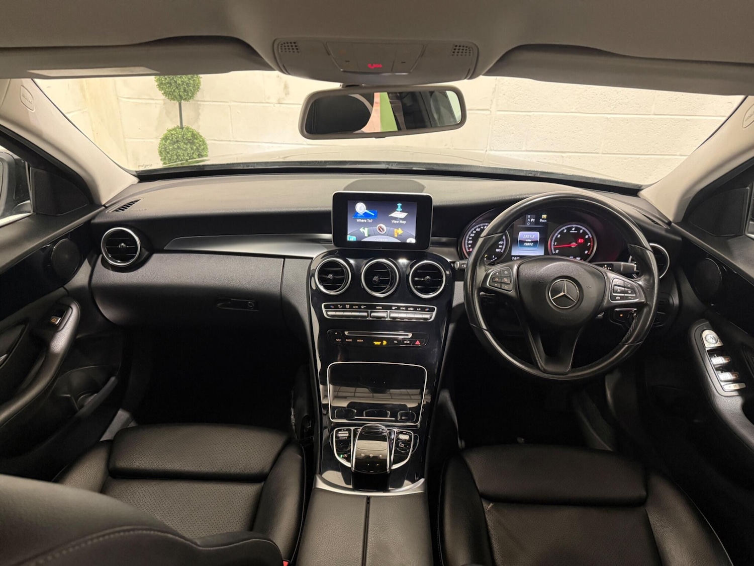 Used Mercedes-Benz C Class 2015 for sale - 77509876: Photo 18