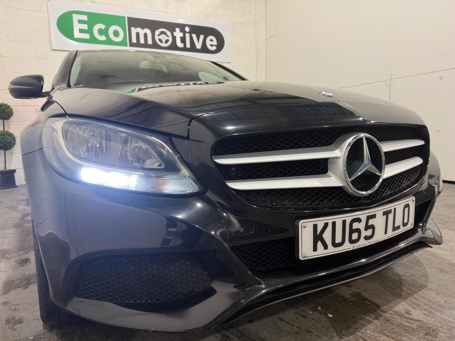 Used Mercedes-Benz C Class 2015 for sale - 77509876: Photo 42