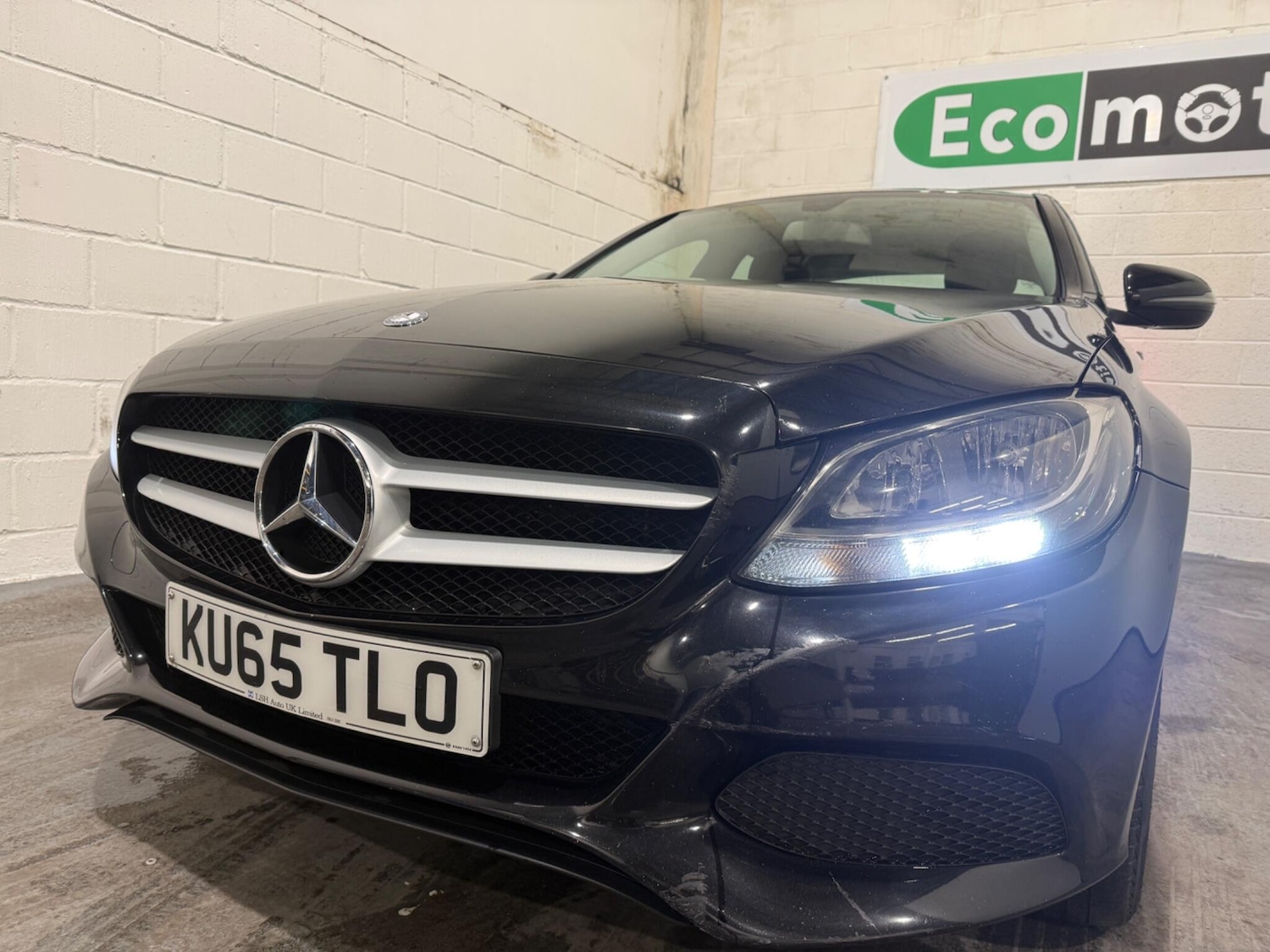 Used Mercedes-Benz C Class 2015 for sale - 77509876: Photo 43