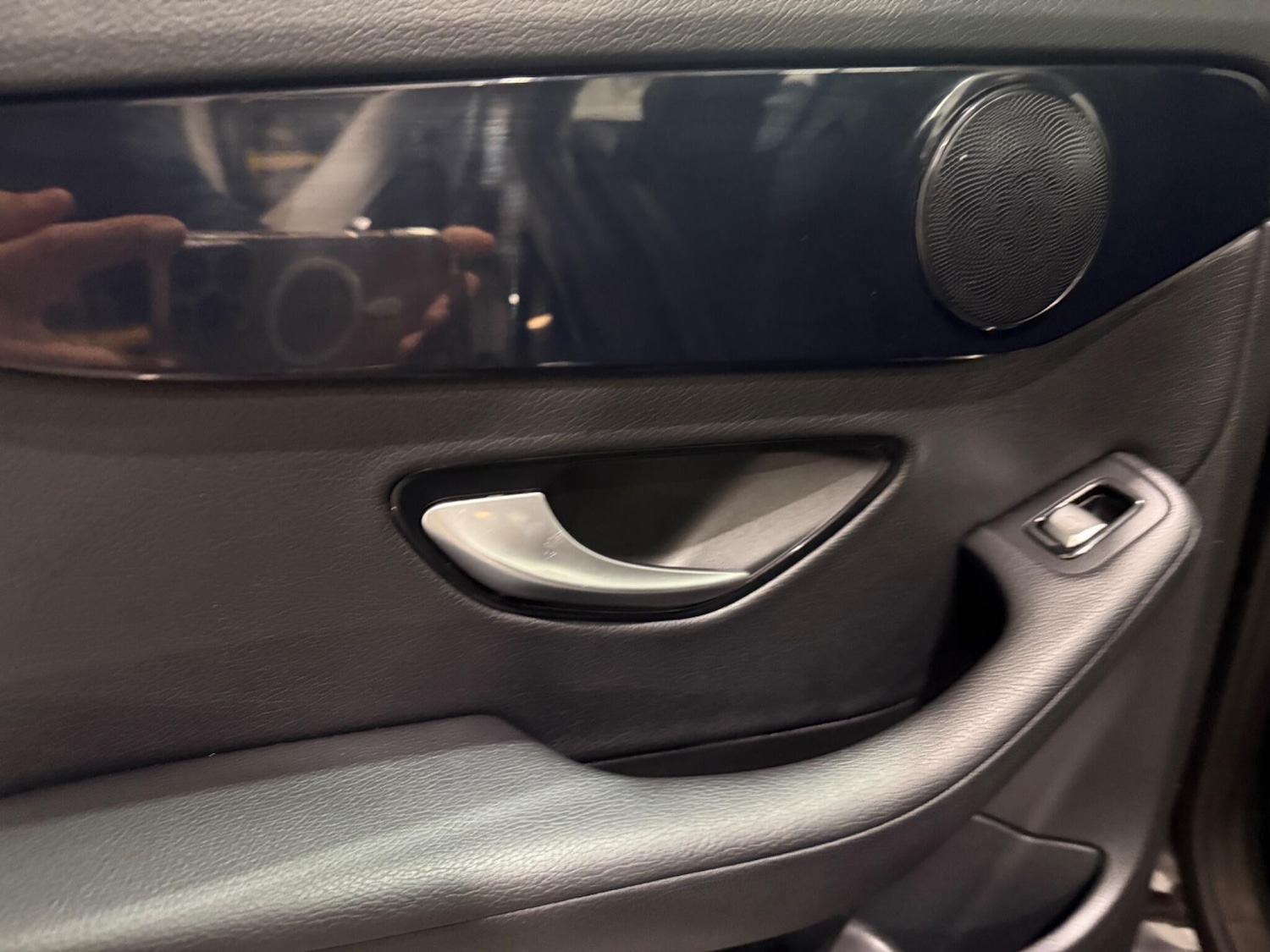 Used Mercedes-Benz C Class 2015 for sale - 77509876: Photo 47