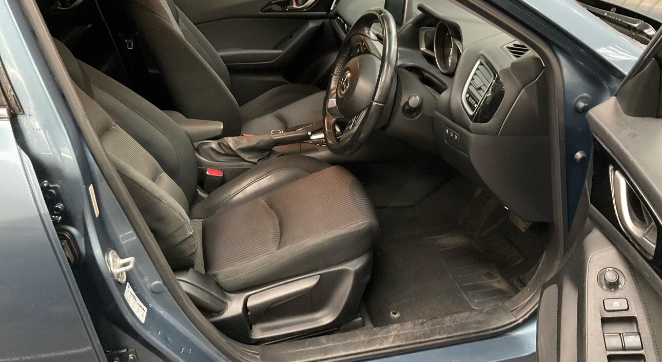 Used Mazda Mazda3 for sale - 76485397: Photo 11