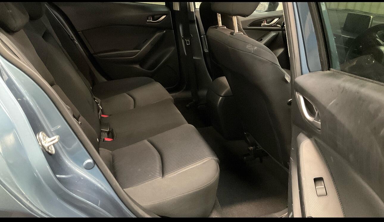 Used Mazda Mazda3 for sale - 76485397: Photo 6