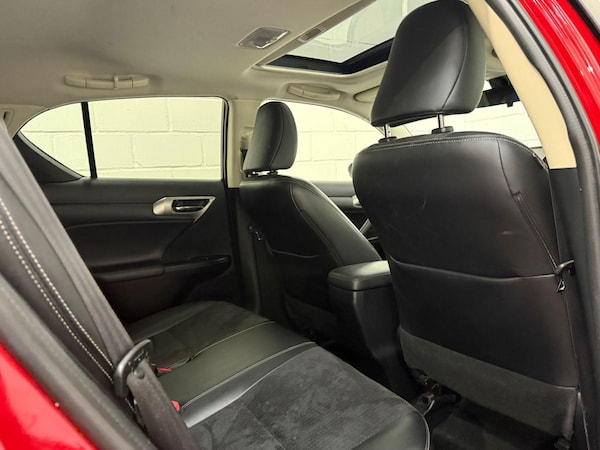 Used Lexus CT 2016 for sale - 76227687: Photo 29