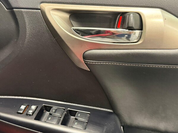 Used Lexus CT 2016 for sale - 76227687: Photo 31