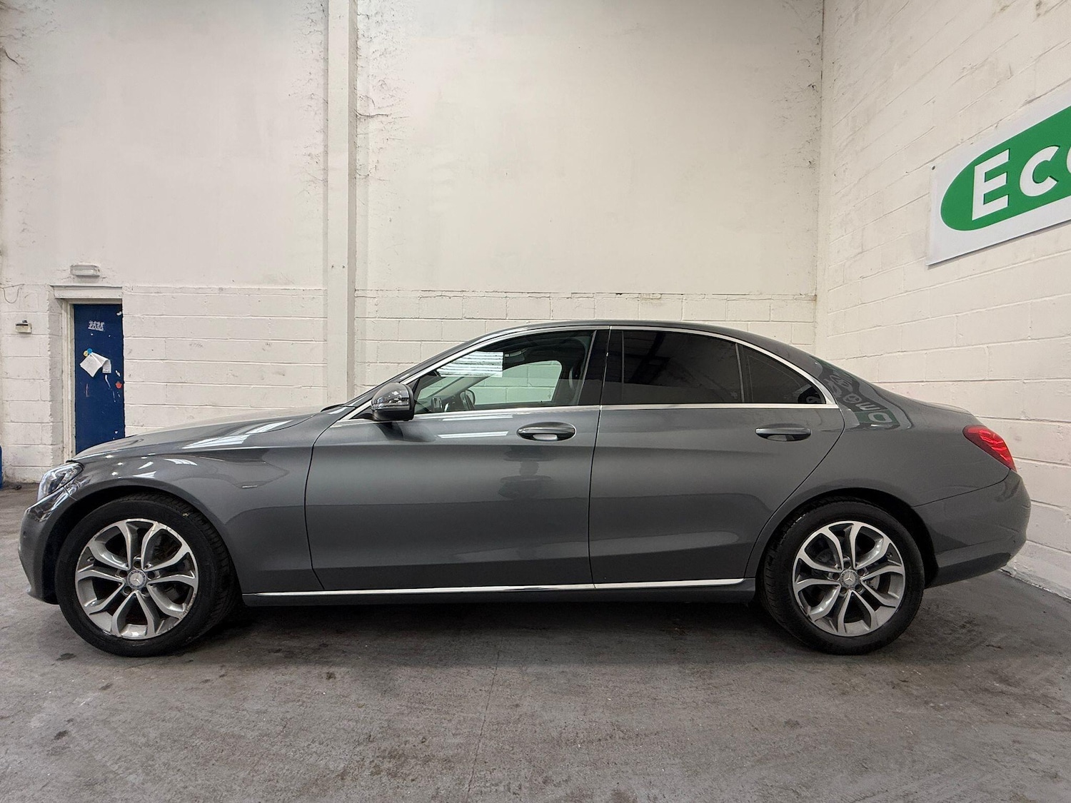 Used Mercedes-Benz C Class 2016 for sale - 76742897: Photo 12