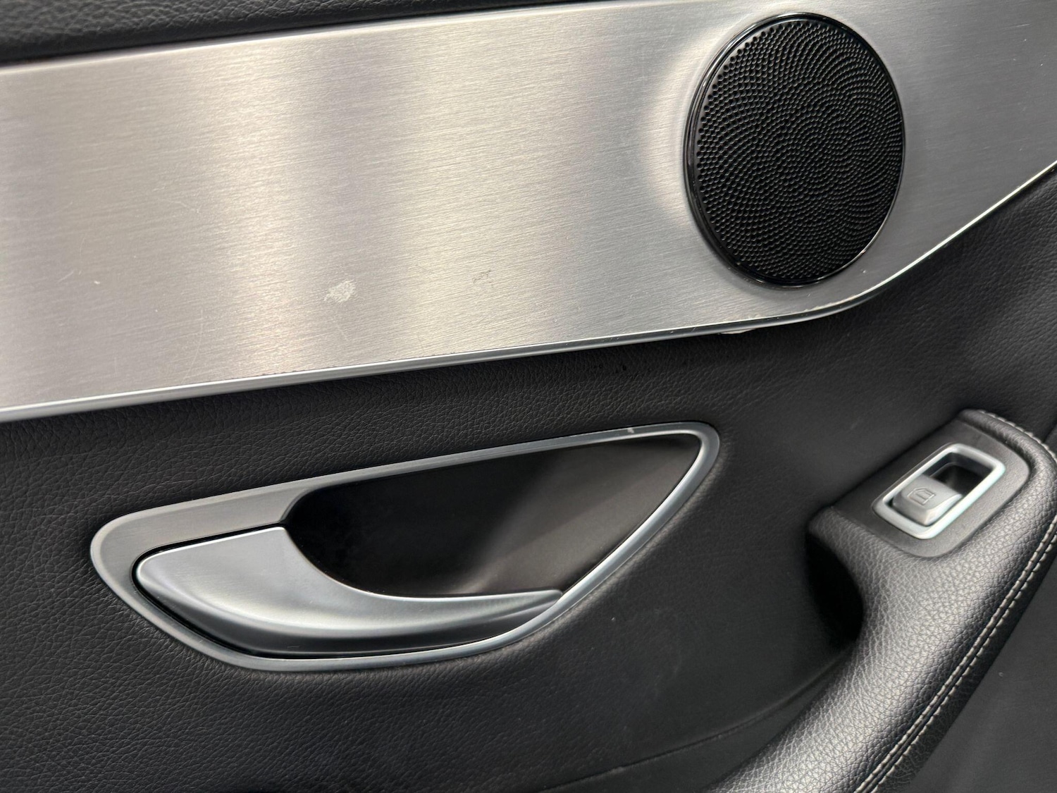 Used Mercedes-Benz C Class 2016 for sale - 76742897: Photo 41