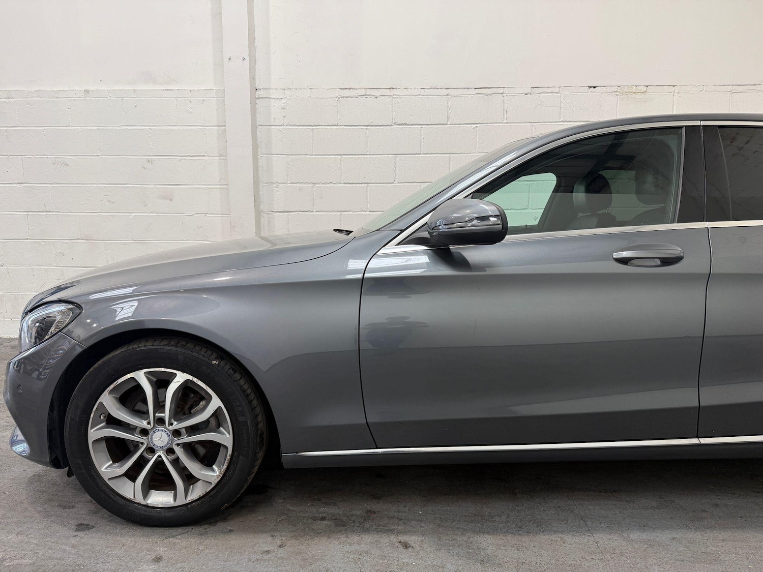 Used Mercedes-Benz C Class 2016 for sale - 76742897: Photo 8