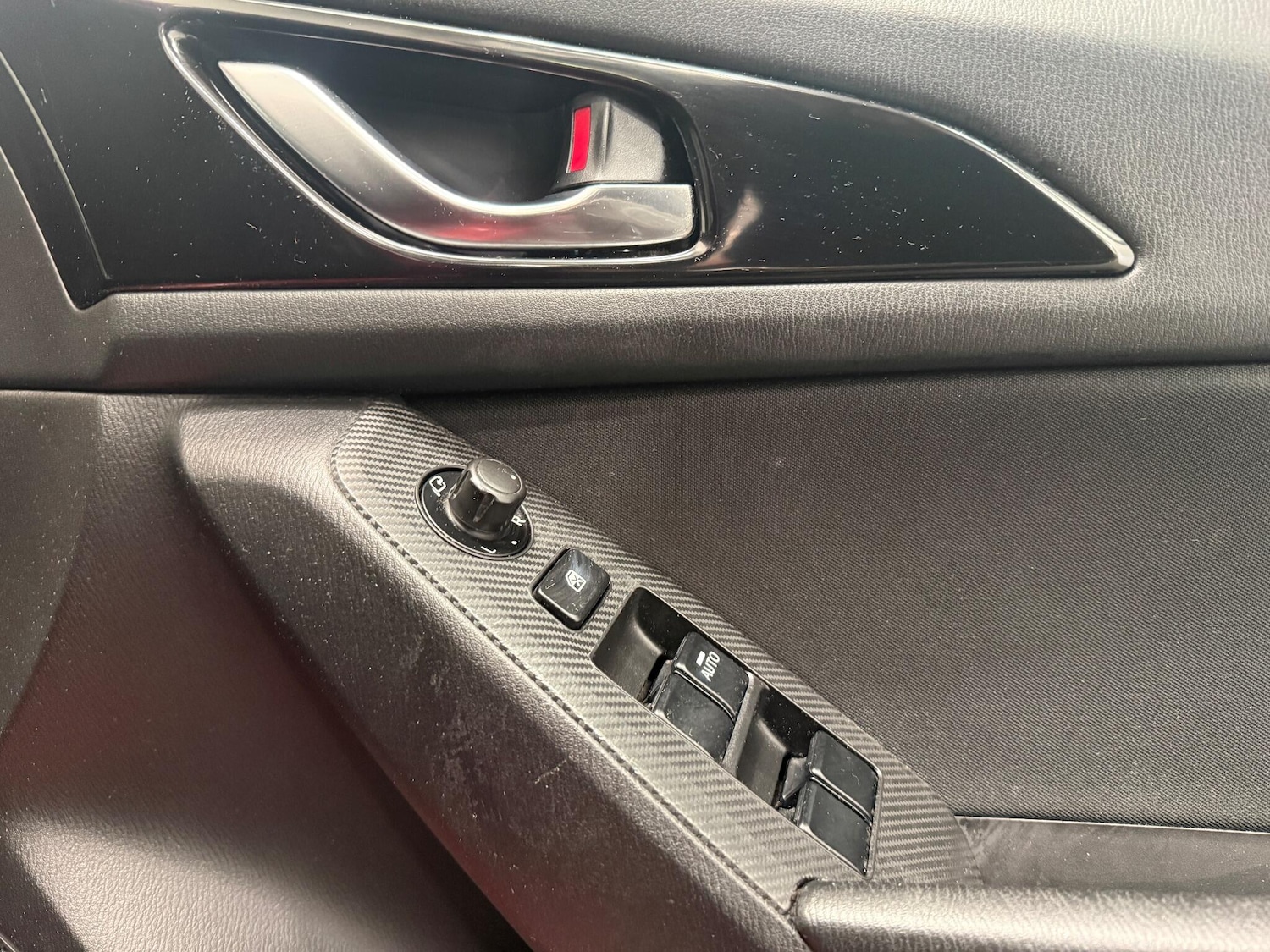 Used Mazda Mazda3 2015 for sale - 76690038: Photo 27