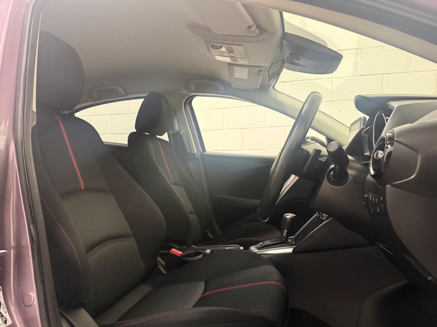 Used Mazda Mazda2 2015 for sale - 76824431: Photo 15