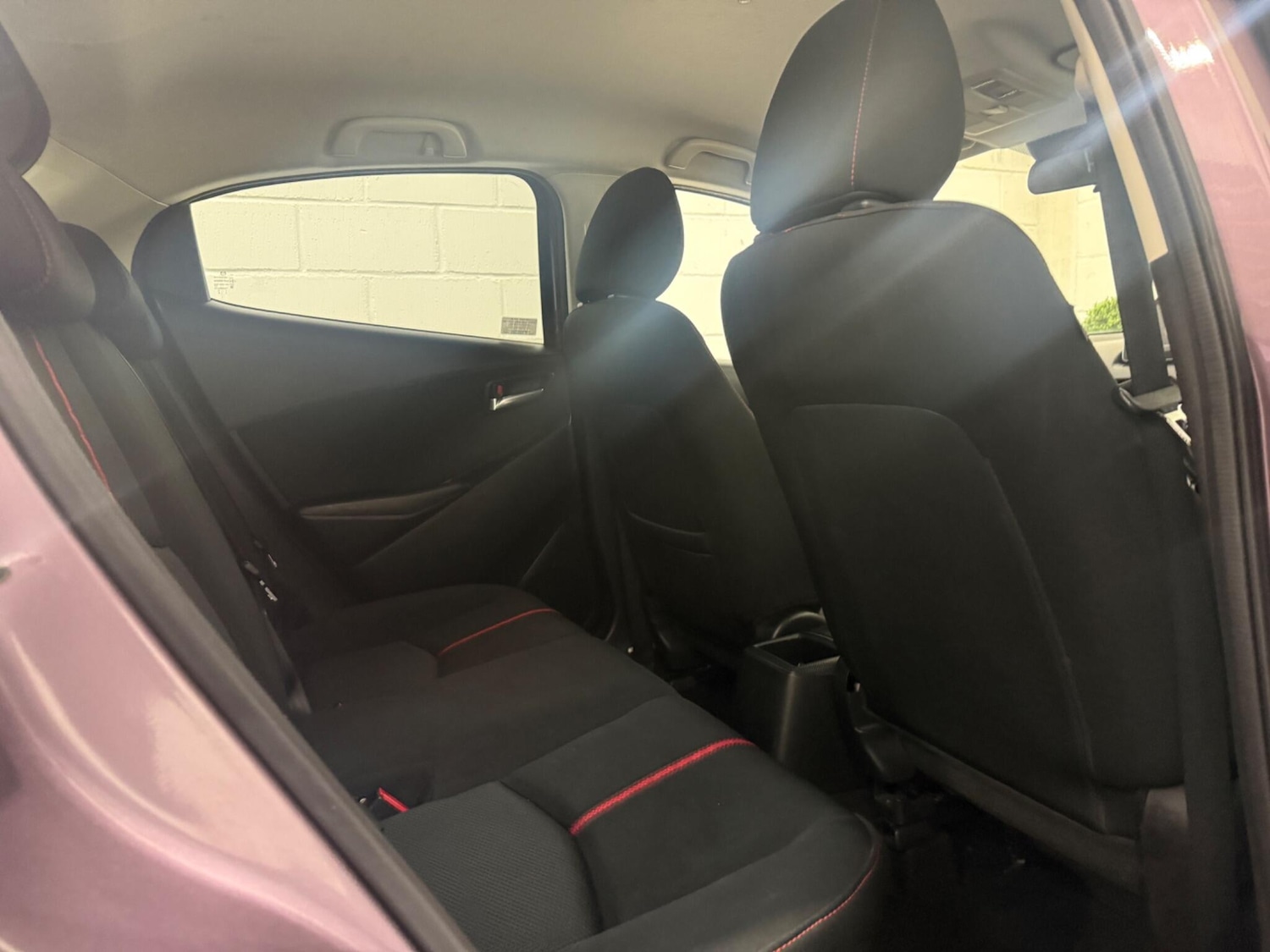 Used Mazda Mazda2 2015 for sale - 76824431: Photo 16