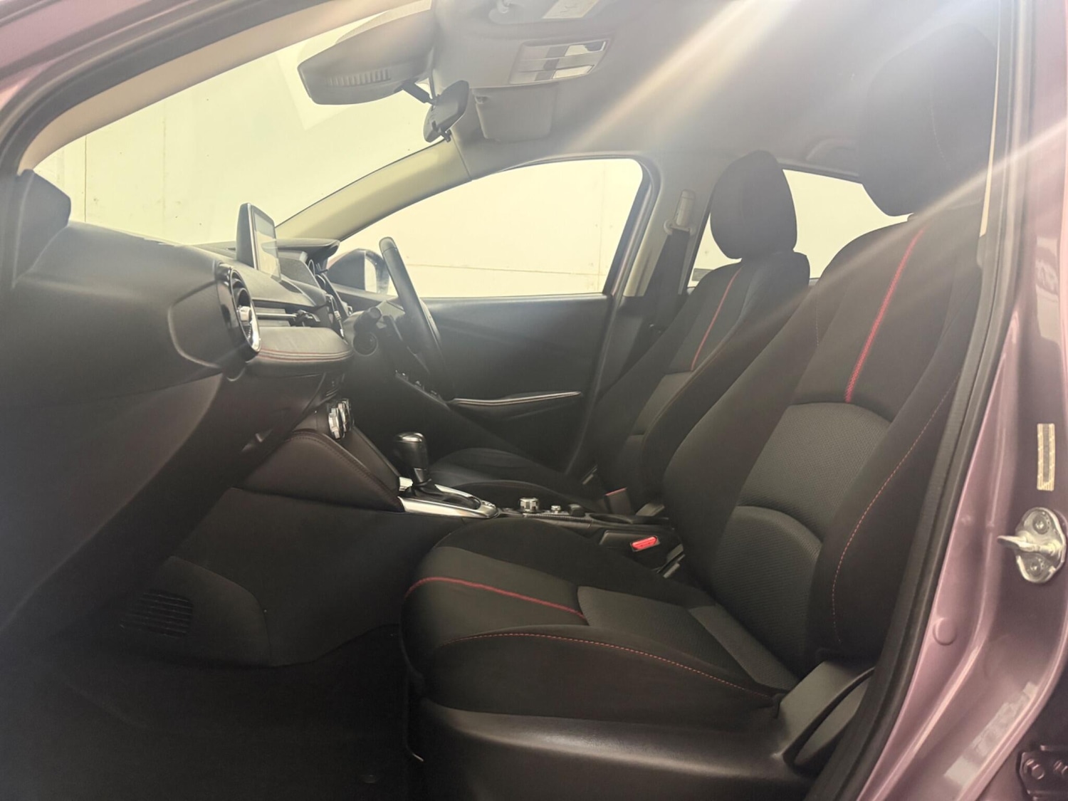 Used Mazda Mazda2 2015 for sale - 76824431: Photo 29