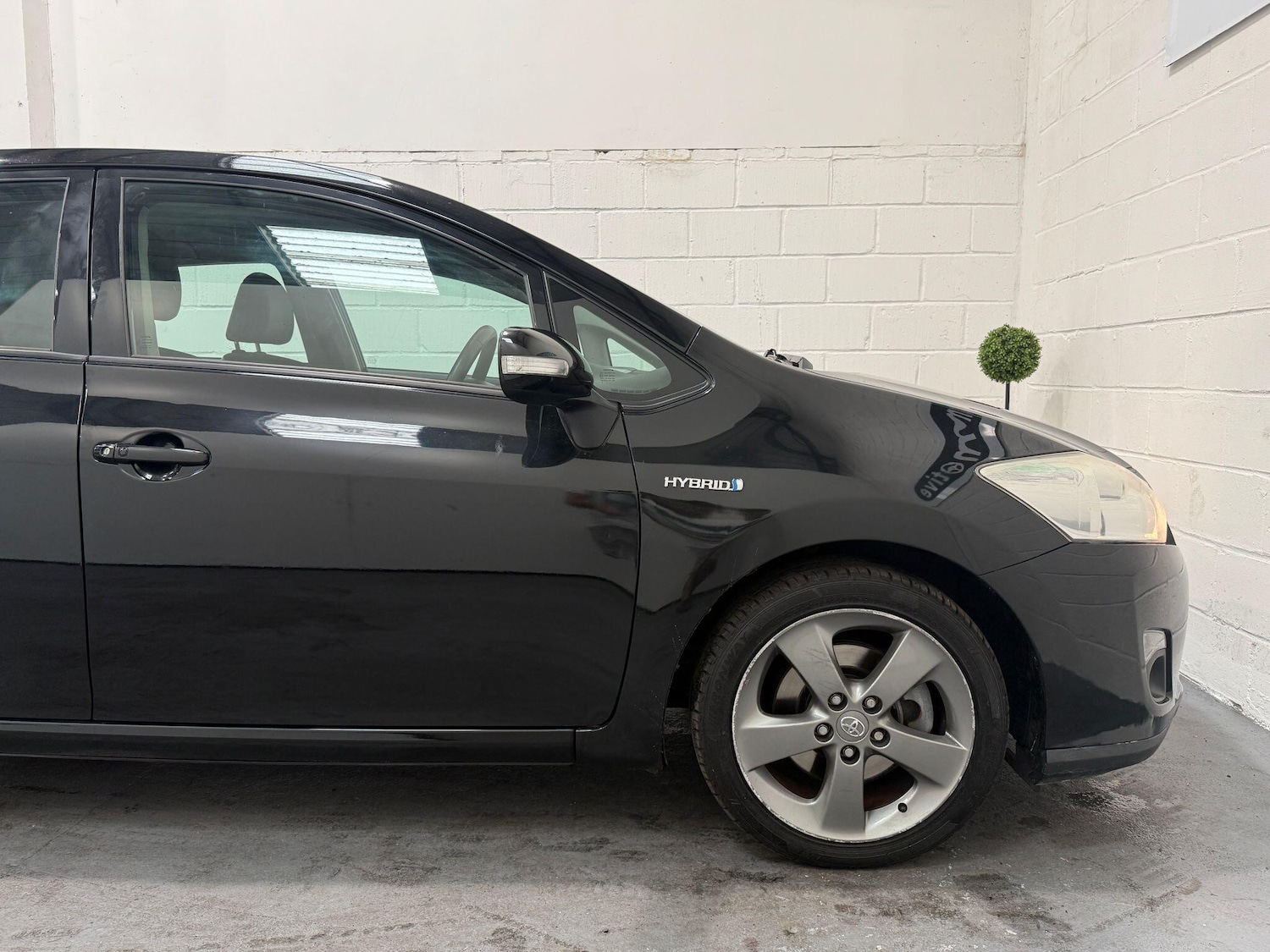 Vehicle 21