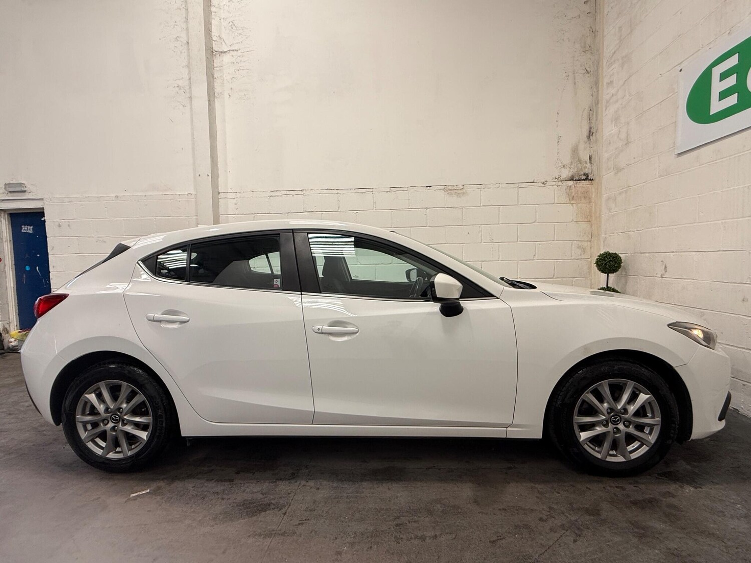 Used Mazda Mazda3 2015 for sale - 77723838: Photo 11