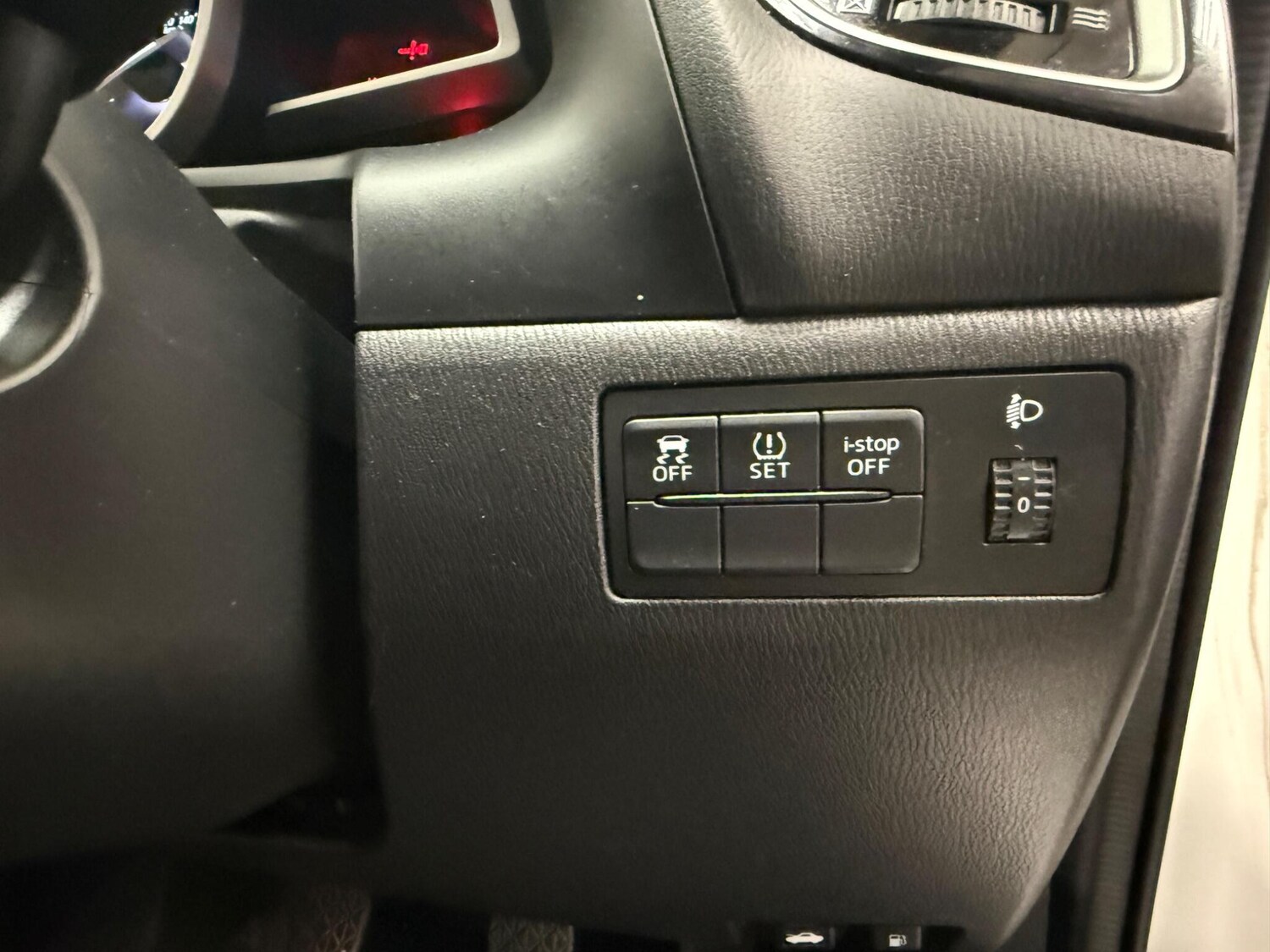 Used Mazda Mazda3 2015 for sale - 77723838: Photo 25