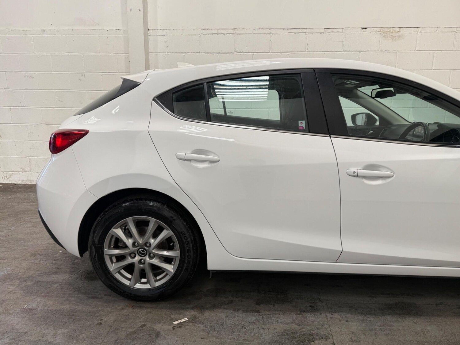 Used Mazda Mazda3 2015 for sale - 77723838: Photo 45