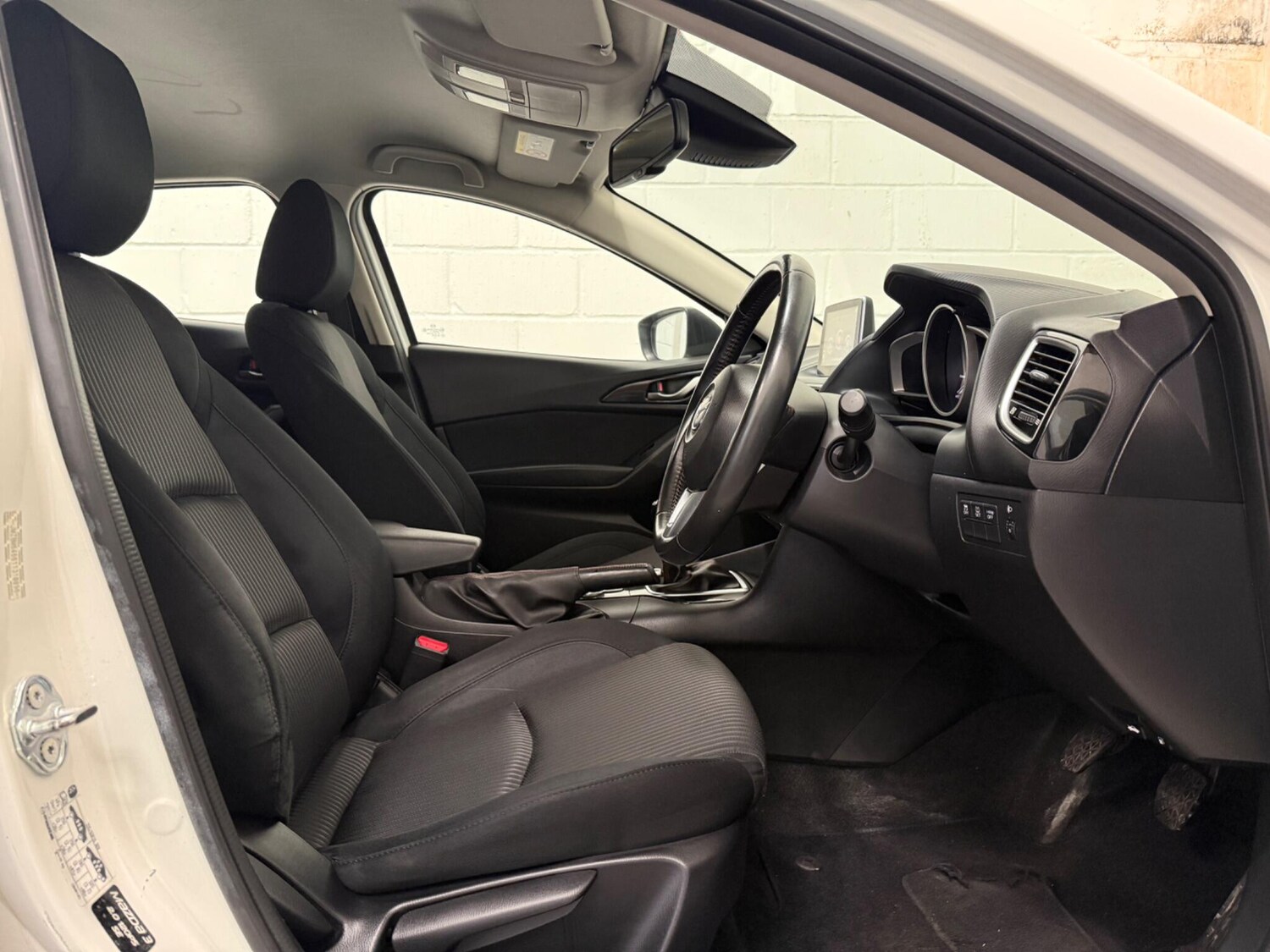 Used Mazda Mazda3 2015 for sale - 77723838: Photo 46