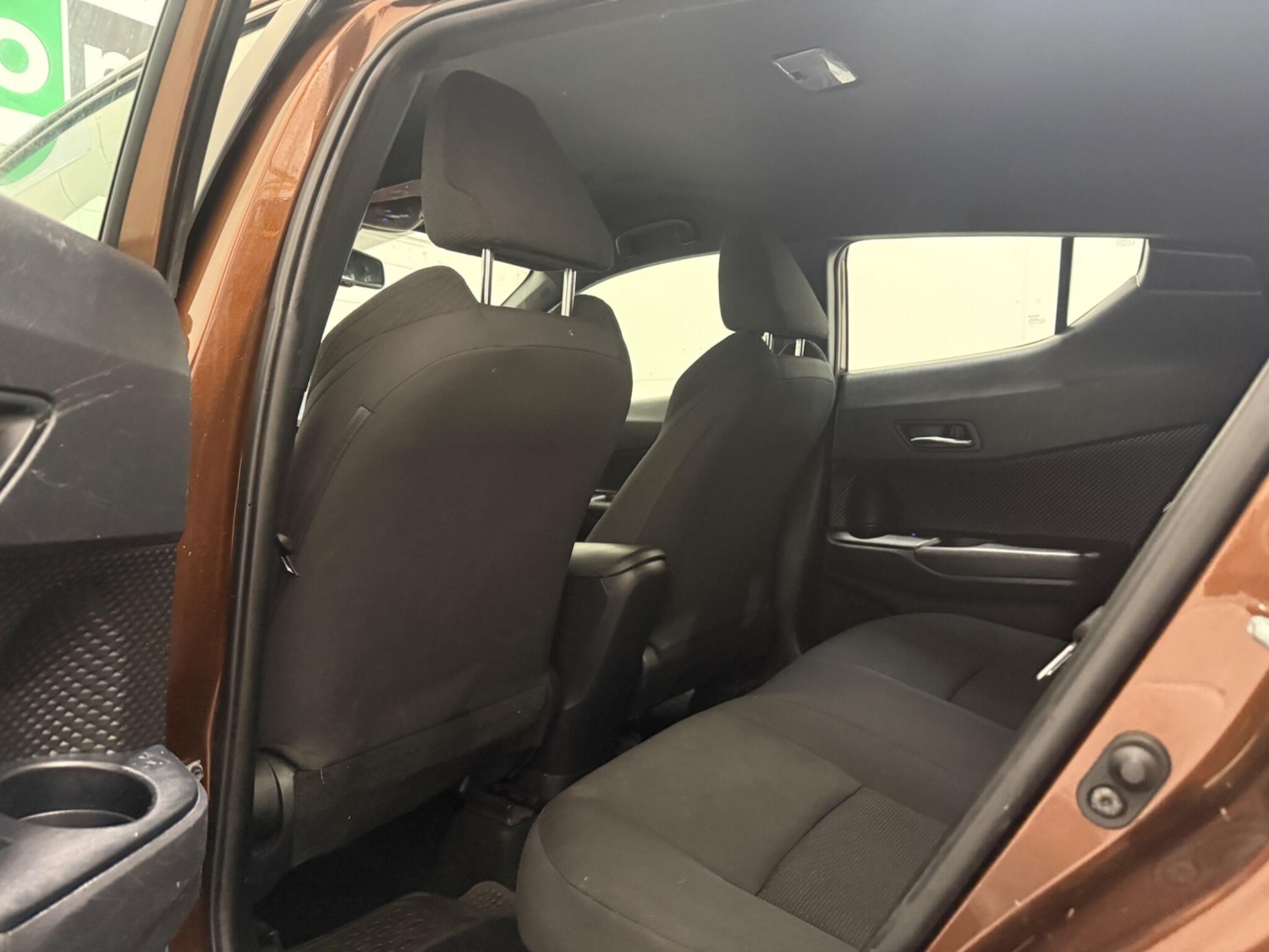 Used Toyota C-HR for sale - 77925333: Photo 23