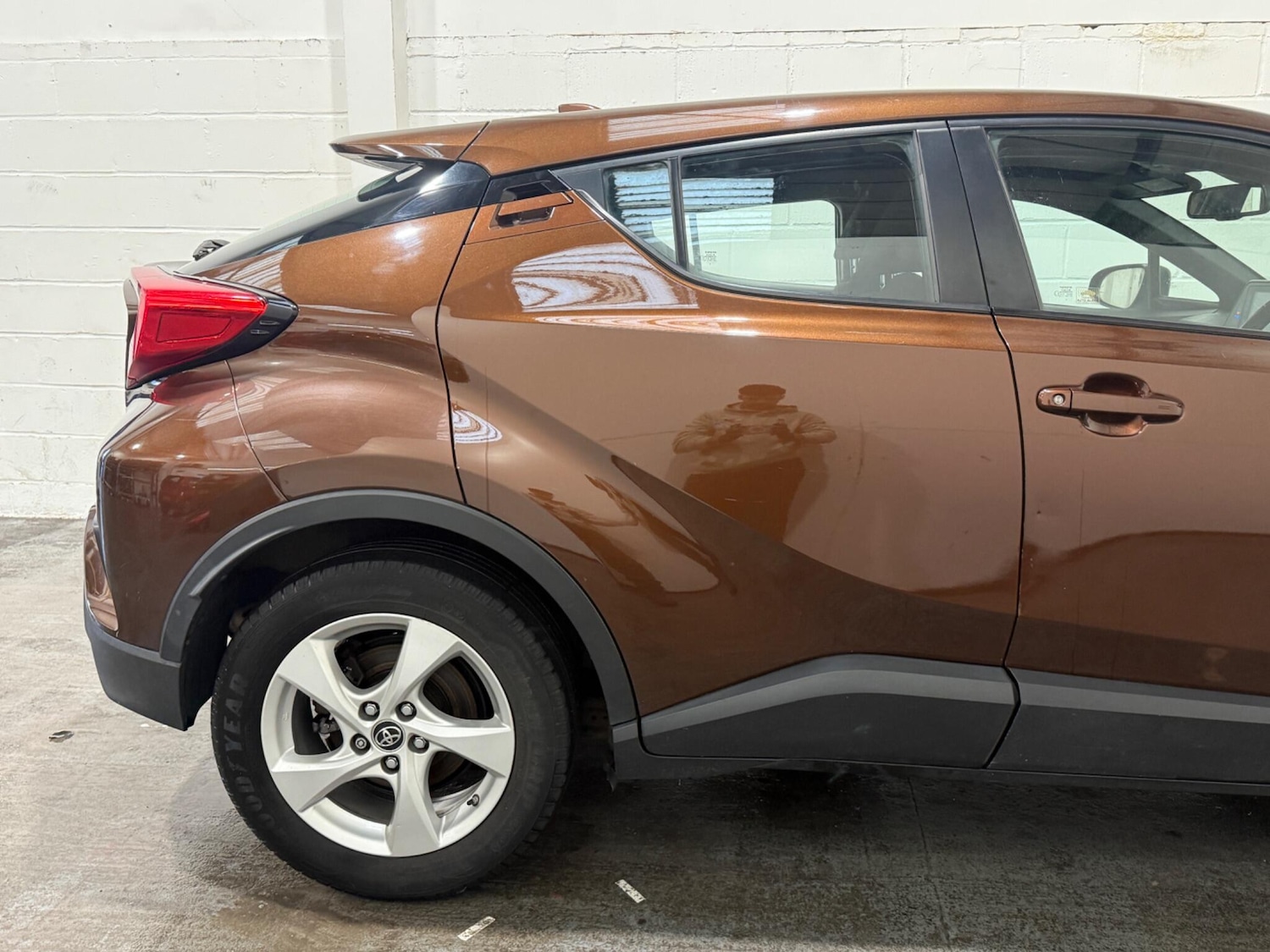 Used Toyota C-HR for sale - 77925333: Photo 32