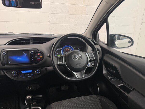 Used Toyota Yaris 2015 for sale - 76094103: Photo 16