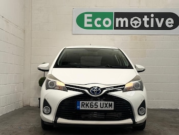 Used Toyota Yaris 2015 for sale - 76094103: Photo 2