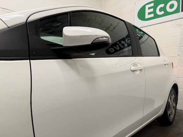 Used Toyota Yaris 2015 for sale - 76094103: Photo 35