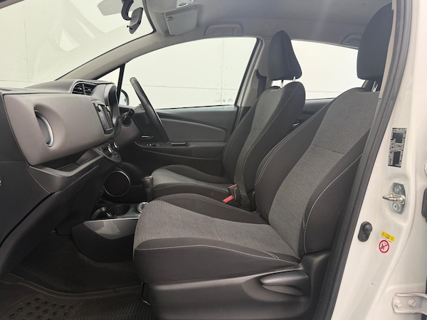 Used Toyota Yaris 2015 for sale - 76094103: Photo 40