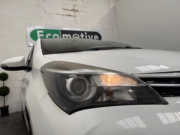 Used Toyota Yaris 2015 for sale - 76094103: Photo 52
