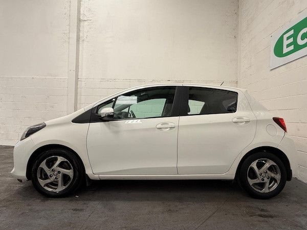 Used Toyota Yaris 2015 for sale - 76094103: Photo 8