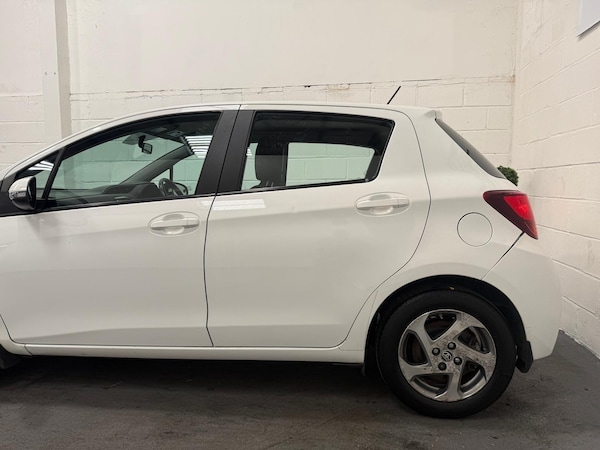 Used Toyota Yaris 2015 for sale - 76094103: Photo 9