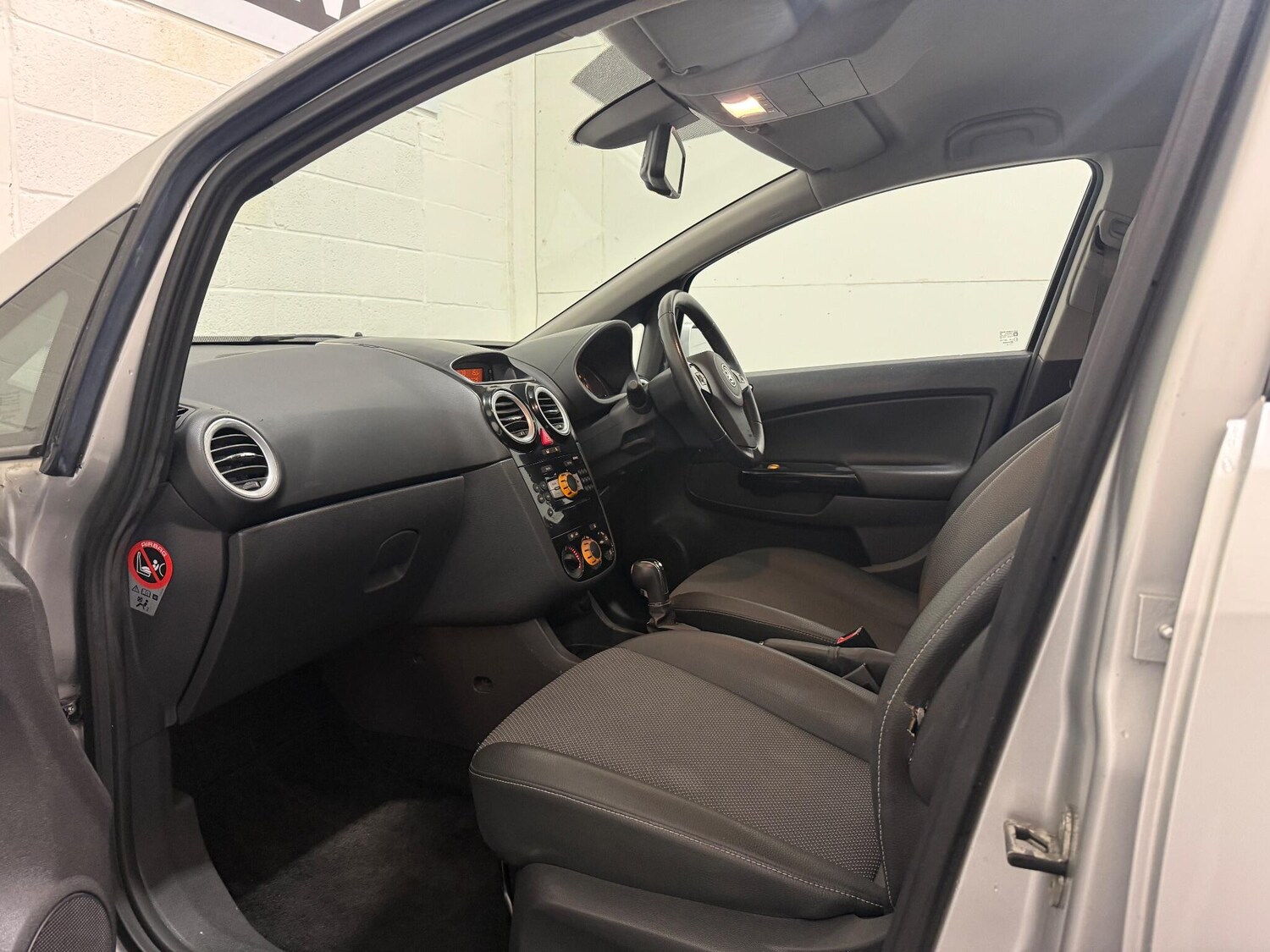 Used Vauxhall Corsa 2008 for sale - 76561312: Photo 32