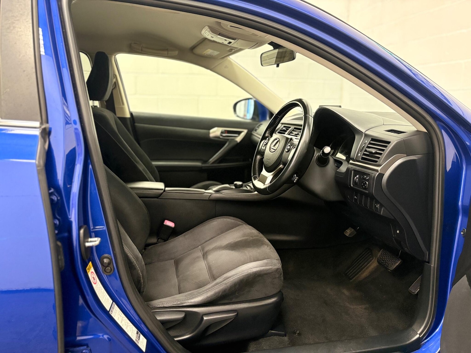 Used Lexus CT 2014 for sale - 78185439: Photo 28