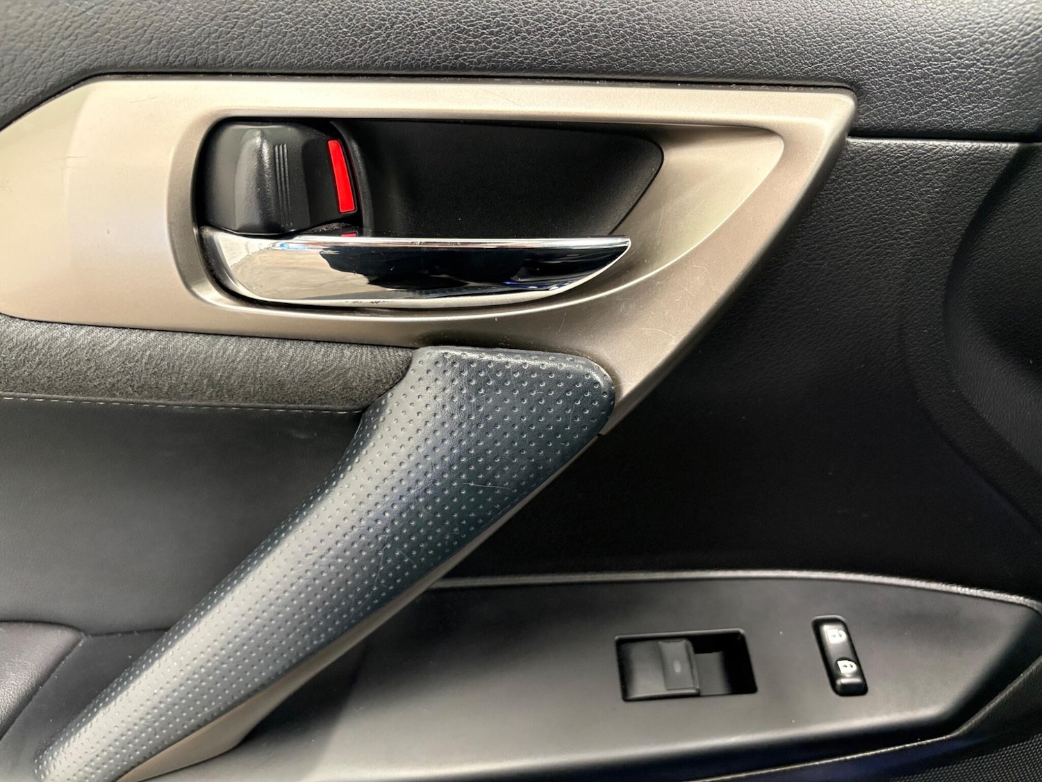 Used Lexus CT 2014 for sale - 78185439: Photo 42