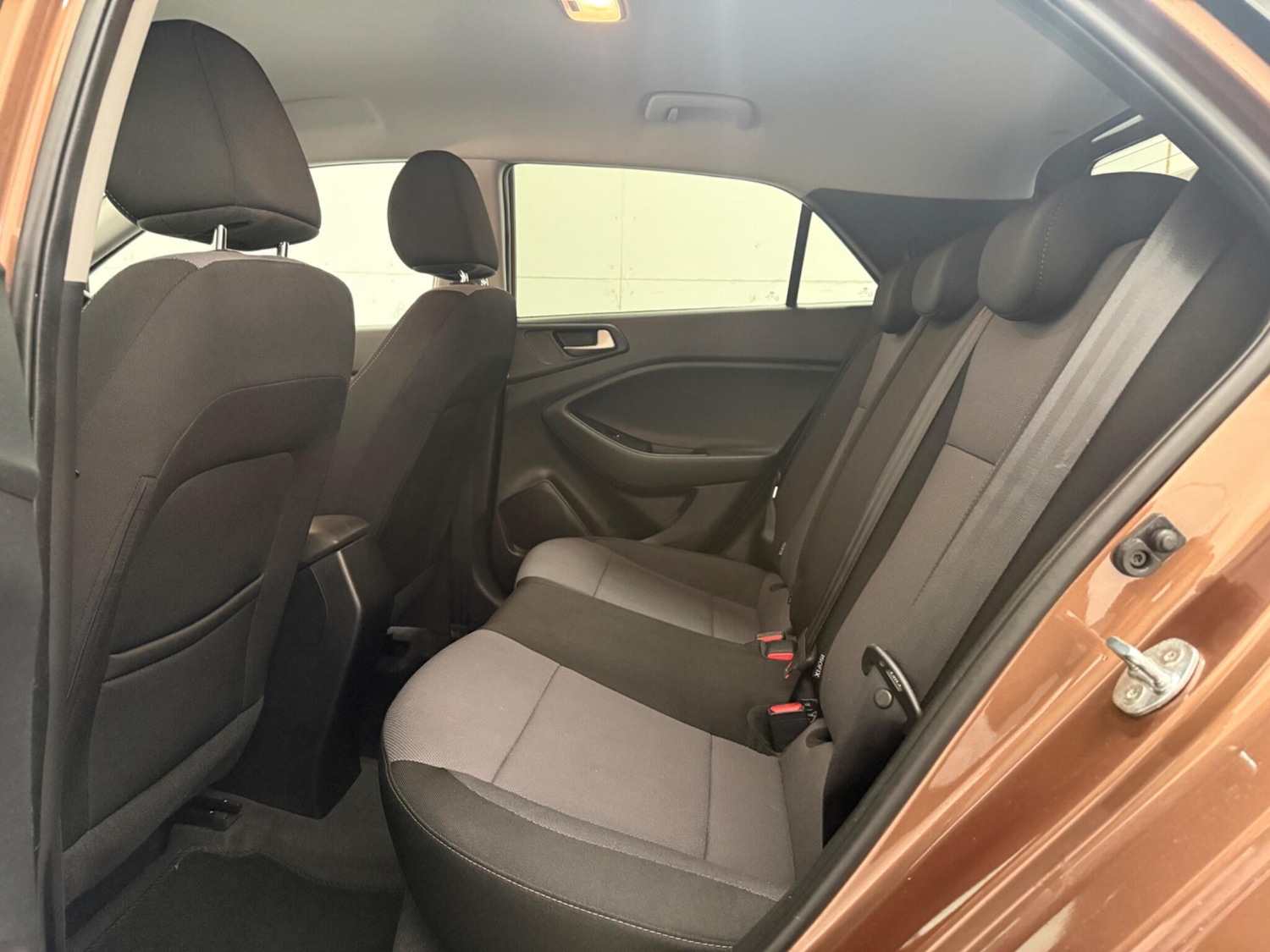 Used Hyundai i20 2018 for sale - 77478885: Photo 25