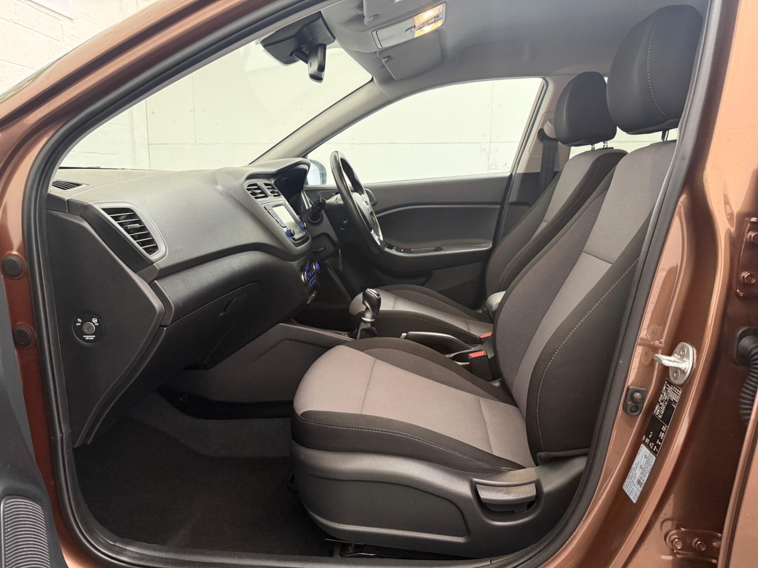 Used Hyundai i20 2018 for sale - 77478885: Photo 36